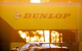 Rinaldi Ferrari am Dunlop-Bogen - Foto: Gary Parravani